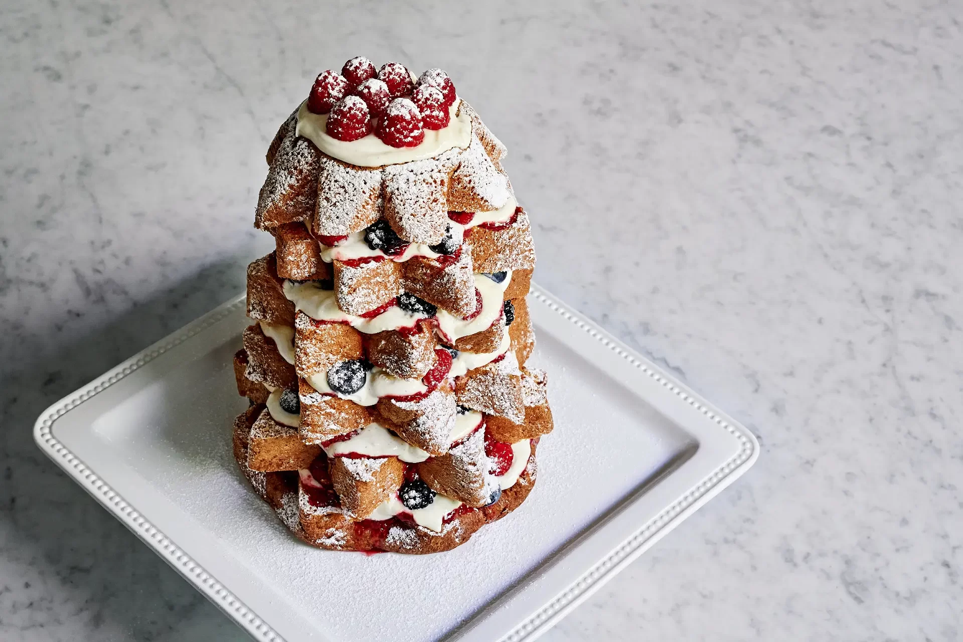 Berry Christmas Pandoro Cake