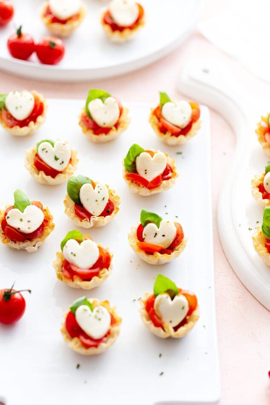 Caprese Phyllo Cups