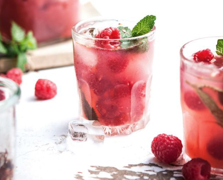 Raspberry, Prosecco And Mint Cocktail